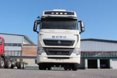 中国重汽 HOWO T7H重卡 500马力 4X2牵引车(带液力缓速器)(国六)(ZZ4187V361HF1)