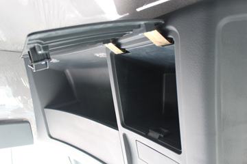 �й����� HOWO T7H�ؿ� 500���� 4X2ǣ����(��Һ��������)(����)(ZZ4187V361HF1)ͼƬ