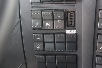 �й����� HOWO T7H�ؿ� 500���� 4X2ǣ����(��Һ��������)(����)(ZZ4187V361HF1)ͼƬ