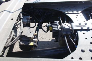 �й����� HOWO T7H�ؿ� 500���� 4X2ǣ����(��Һ��������)(����)(ZZ4187V361HF1)ͼƬ