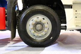 重汽豪瀚底盘&nbsp;洒水车/喷洒车底盘图片