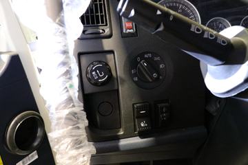 �й����� HOWO T7H�ؿ� 440���� 6X4ǣ����(���ٵ�)ͼƬ