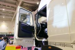 中国重汽 HOWO T7H重卡 440马力 6X4牵引车(超速挡)(ZZ4257V324HE1B)