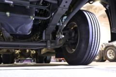 中国重汽 HOWO T7H重卡 440马力 6X4牵引车(超速挡)(ZZ4257V324HE1B)