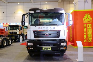 重汽汕德卡底盘&nbsp;混凝土搅拌车外观                                                图片