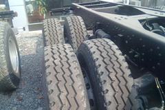 福田 欧曼ETX 新5系重卡 270马力 8X4 仓栅式载货车(BJ5313VLCJJ-20)