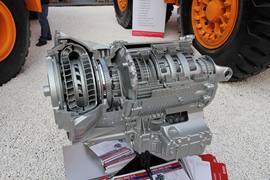 5000系列&nbsp;变速箱外观                                                图片