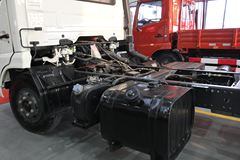 东风商用车 天锦中卡 180马力 4X2 4.8米厢式载货车(底盘)(DFL5160XXYBX)