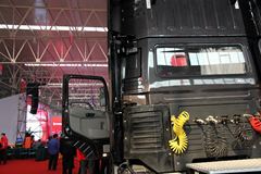 东风商用车 天龙重卡 385马力 6X4 牵引车(高顶双卧D901)(DFL4251A10) 东风商用车 天龙重卡 385马力 6X4 牵引车(高顶双卧D901)(DFL4251A10)