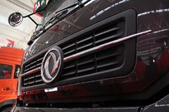 东风商用车 天龙重卡 385马力 6X4 牵引车(高顶双卧D901)(DFL4251A10) 东风商用车 天龙重卡 385马力 6X4 牵引车(高顶双卧D901)(DFL4251A10)