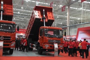东风商用车 天锦中卡 200马力 4X2 5.2米自卸车(DFL3140B)