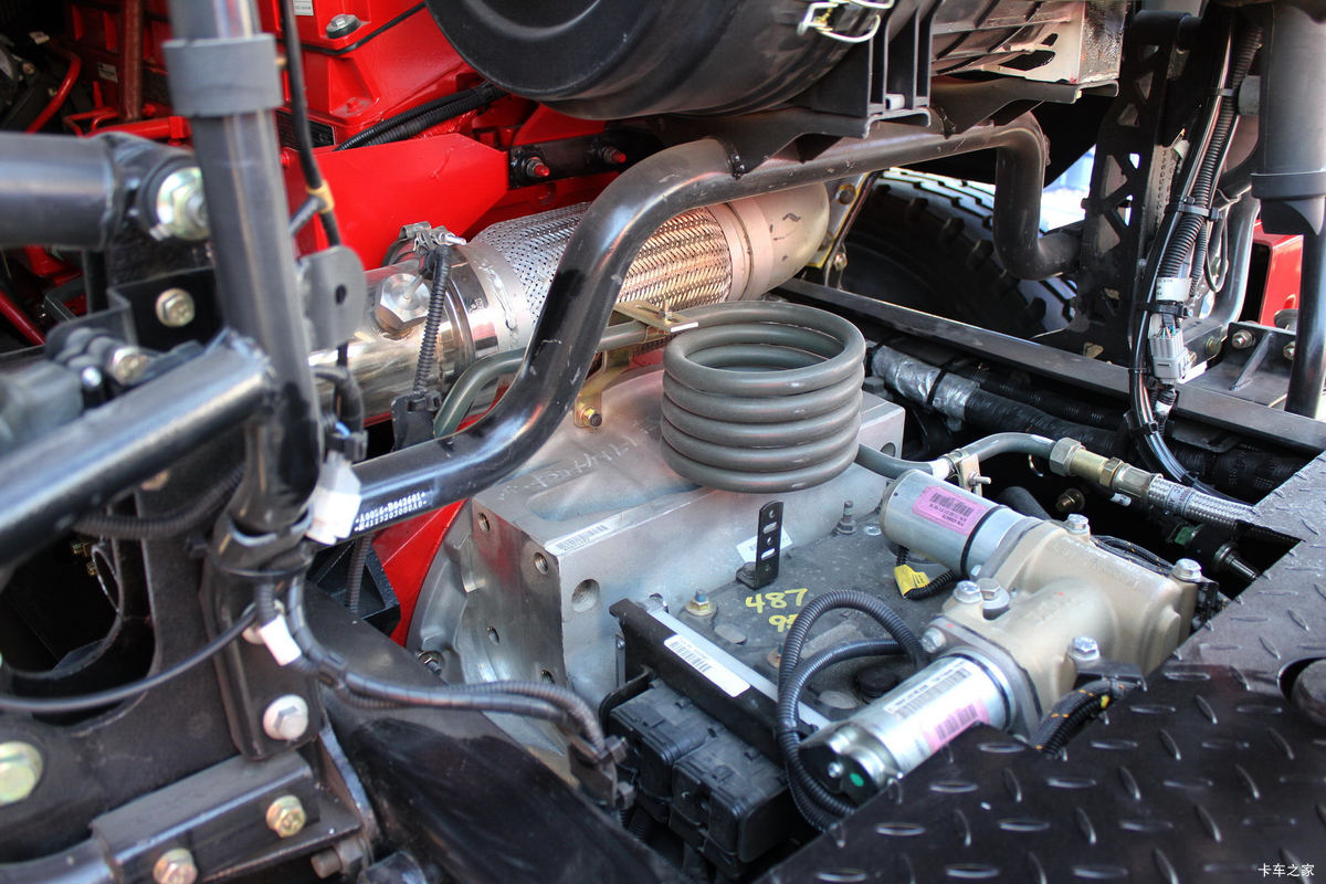  ŷGTL 6ϵؿ 420 6X4Զǣ(AMTһ)(GTL-2490߶ƽذʻ)(BJ4253SNFKB-XF)                                                