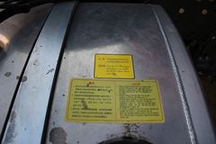 福田 欧曼GTL 6系重卡 385马力 6X4 牵引车(GTL-2490高顶标准版驾驶室)(BJ4259SMFKB-3)