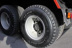 福田 欧曼VT 5系重卡 260马力 8X4 7米自卸车(2420平顶驾驶室)(BJ3312DNPJC-2)