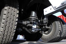 欧曼VT&nbsp;自卸车底盘                                                图片