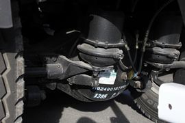 欧曼VT&nbsp;自卸车底盘                                                图片