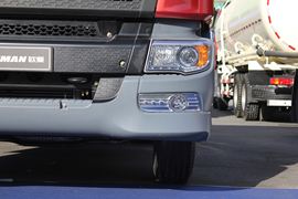 欧曼VT&nbsp;牵引车外观                                                图片