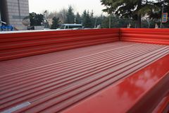 中国重汽HOWO 悍将 120马力 3.8米排半栏板轻卡(宽体)