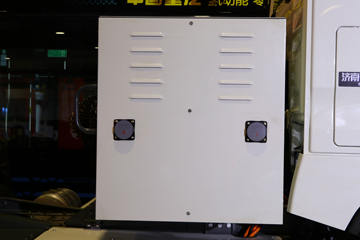 �й����� HOWO T5G�ؿ� 25T 6X4���˼�ʻ���綯ǣ����MAT16BG����248.2kWhͼƬ