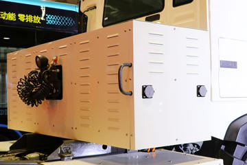 �й����� HOWO T5G�ؿ� 25T 6X4���˼�ʻ���綯ǣ����MAT16BG����248.2kWhͼƬ