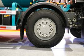 重汽汕德卡底盘&nbsp;混凝土搅拌车底盘                                                图片