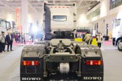 中国重汽 HOWO T7H重卡 500马力 6X4 AMT牵引车(国六)(ZZ4257V324HF1B)
