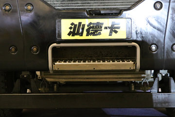 �й����� �ǵ¿�SITRAK C7H�ؿ� 440���� 8X4 7.8����ж��(����)(ZZ3316N406MF1)ͼƬ