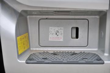 ���� ŷ��EST 6ϵ�ؿ� ������ 550���� 6X4ǣ����(BJ4259SNFKB-AJ)ͼƬ