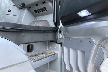 ���� ŷ��EST 6ϵ�ؿ� ������ 550���� 6X4ǣ����(BJ4259SNFKB-AJ)ͼƬ