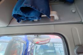 欧曼ETX&nbsp;载货车驾驶室                                               图片