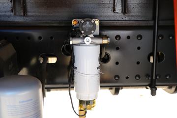 �ൺ��� JH6�ؿ� �캽�� 400���� 8X4 9.5����ʽ�ػ���(CA5310XXYP25K2L7T4E5A80)ͼƬ