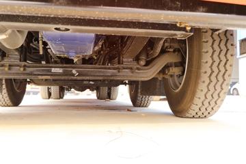 �ൺ��� JH6�ؿ� �캽�� 400���� 8X4 9.5����ʽ�ػ���(CA5310XXYP25K2L7T4E5A80)ͼƬ