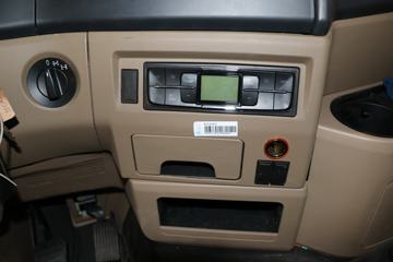 �й����� ���N6G�ؿ� 380���� 8X4 5.6����ж��ͼƬ