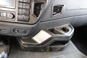 �ൺ��� JH6 ׿Խ�� 420���� 8X4 9.4����س�ͼƬ