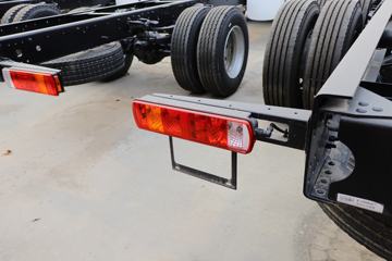 �ൺ��� JH6 ׿Խ�� 420���� 8X4 9.4����س�ͼƬ