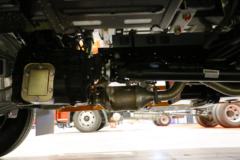 江铃 凯运强劲版 轻载型普通款 129马力 3.7米排半栏板轻卡(宽体)(JX1045TPGA25)