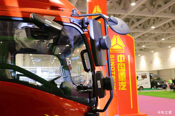 2080黄金六宽经典车型国六豪沃轻卡上市优惠