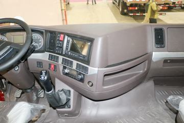 �������� ����H5�п� 240���� 4X2 6.8�������ػ���ͼƬ