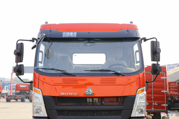 甘肃兰州重汽豪沃轻卡悍将载货车限时促销中 优惠0.2万