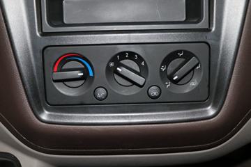 �������� �³���M3�п� 185���� 4X2 6.2�������ػ���ͼƬ