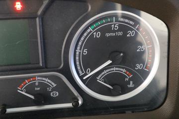 �������� �³���M3�п� 185���� 4X2 6.2�������ػ���ͼƬ