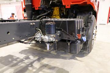 �������� �³���M3�п� 185���� 4X2 6.2�������ػ���ͼƬ
