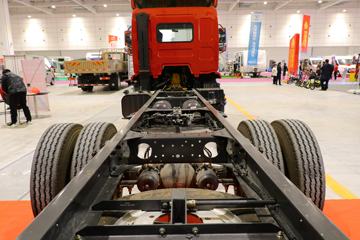 �������� �³���M3�п� 185���� 4X2 6.2�������ػ���ͼƬ