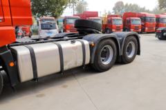 青岛解放 JH6重卡 领航版 550马力 6X4牵引车(CA4259P25K2T1E5A80)