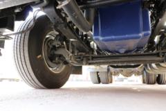 青岛解放 JH6重卡 领航版 550马力 6X4牵引车(CA4259P25K2T1E5A80)