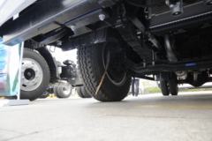 江淮 帅铃Q8 绿巨人 154马力 5.2米排半仓栅式轻卡(HFC5141CCYP91K1C6V)