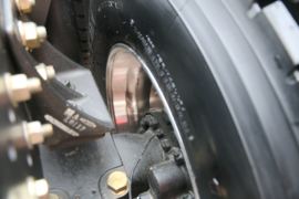 大运V9&nbsp;牵引车底盘                                                图片