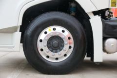 大运 V9重卡 550马力 6X4 AMT自动挡牵引车(液缓)(CGC4251D5FCCL)