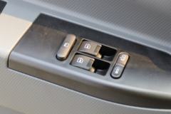 陕汽轻卡 德龙K3000 标配型 130马力 4.18米单排栏板轻卡(YTQ1040KH331)