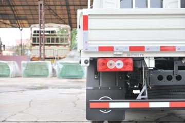  ʱ캽6  143 3.82ŰῨ(BJ1043V9PBA-BH)ͼƬ